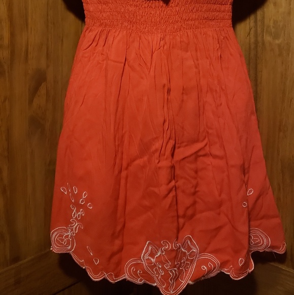 Forever 21 red blouse - Picture 2 of 5